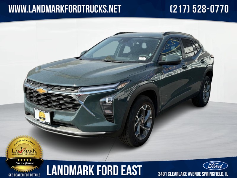 2025 Chevrolet Trax LT's photo