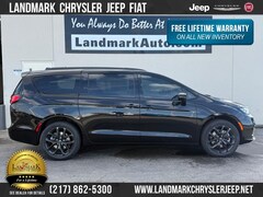 New 2026 Chrysler Pacifica for Sale in Springfield IL