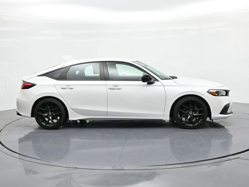 Used 2022 Honda Civic Hatchback Sport CVT Sedan