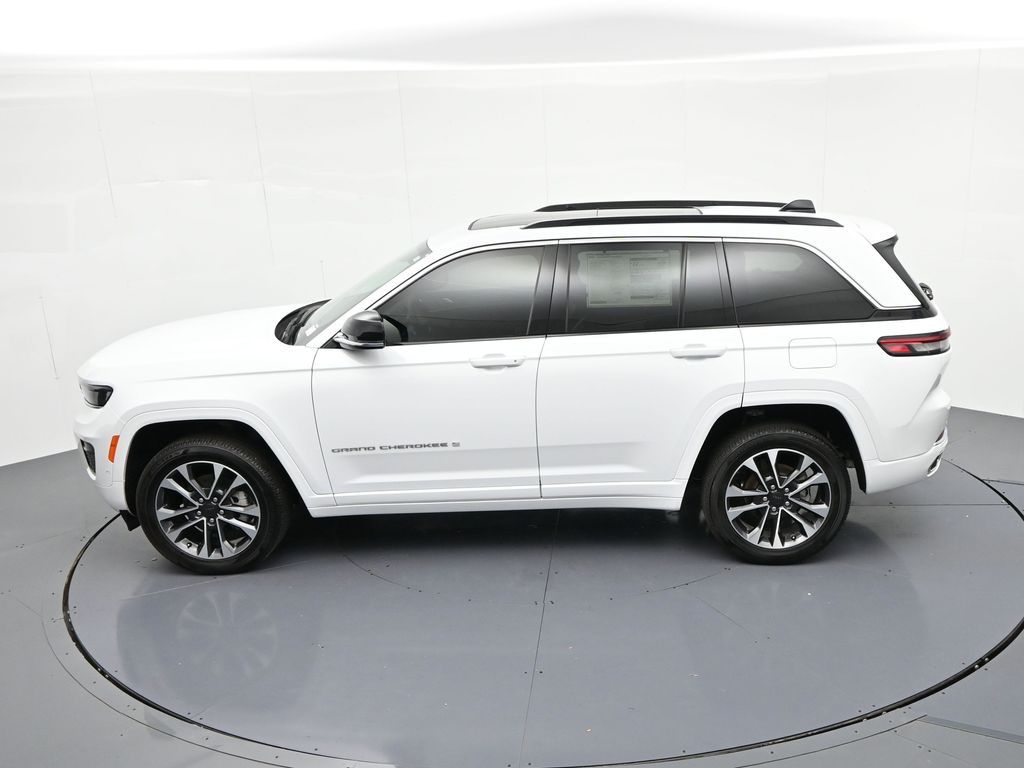 2025 Jeep Grand Cherokee Overland - Photo 21