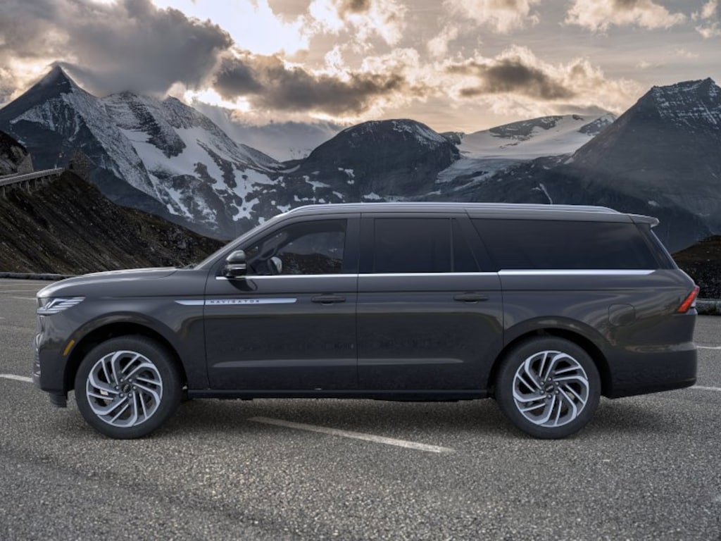 New 2026 Lincoln Navigator L Reserve SUV