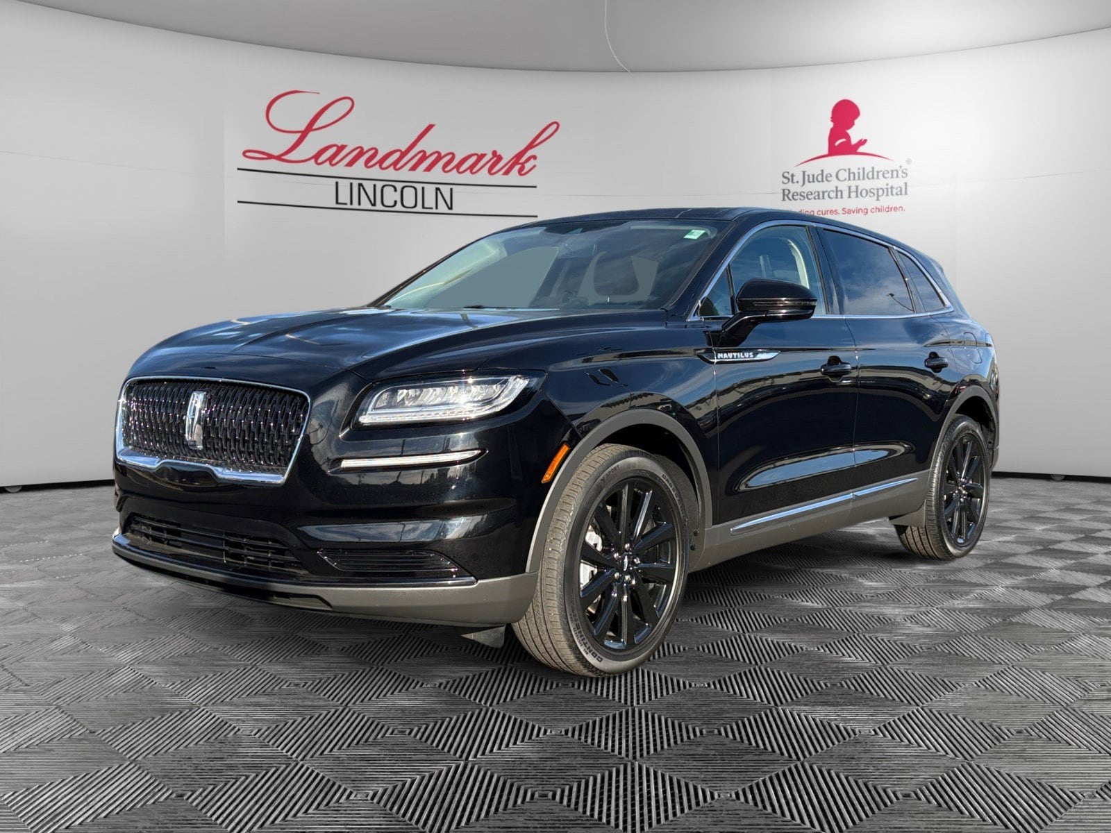 2022 Lincoln Nautilus Reserve's photo