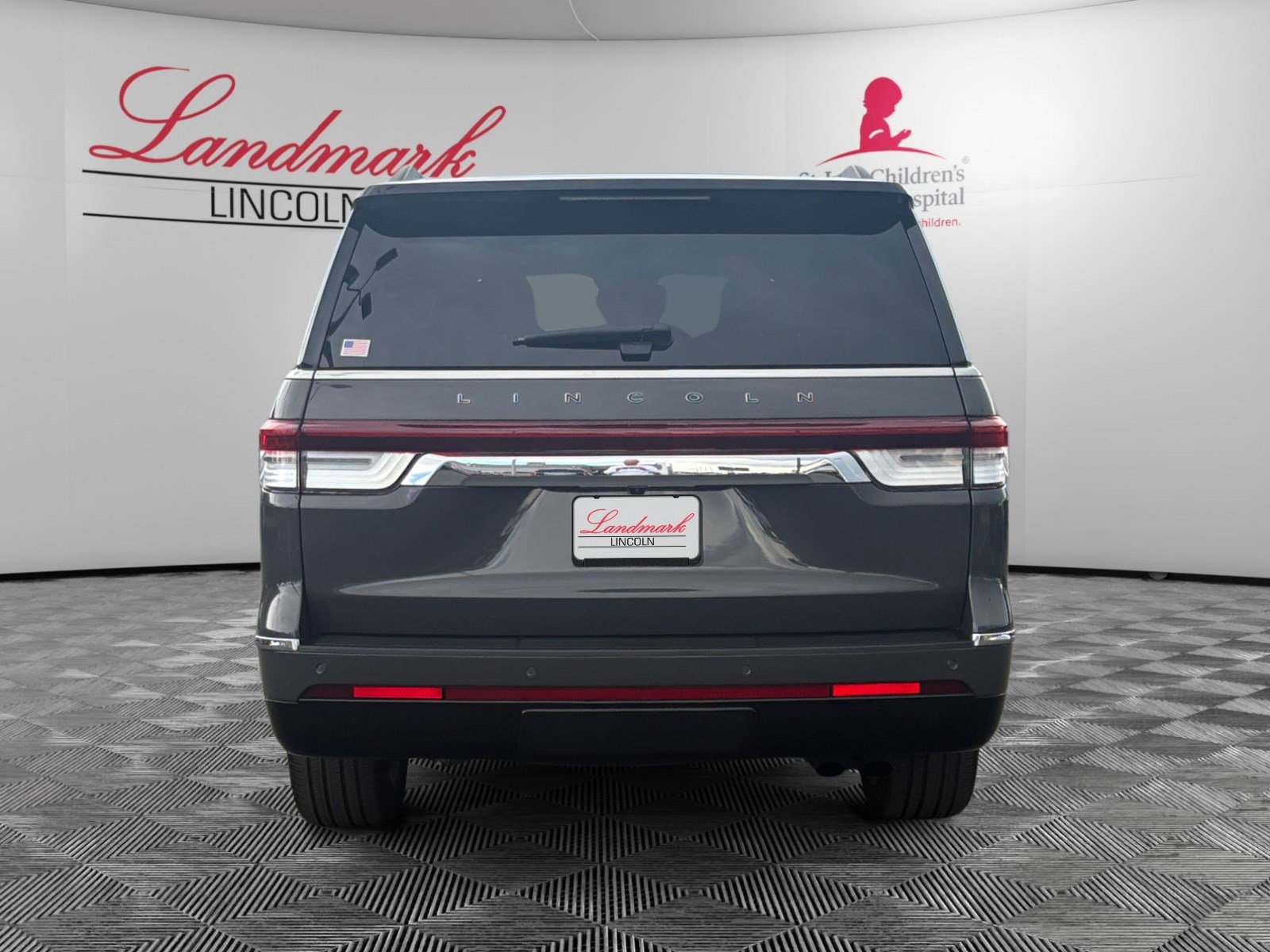 2024 Lincoln Navigator Black Label photo 4