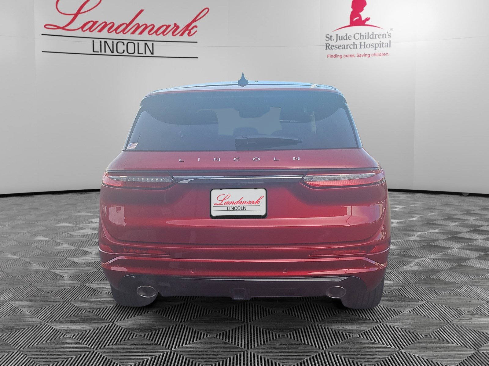 2024 Lincoln Corsair Premiere photo 3