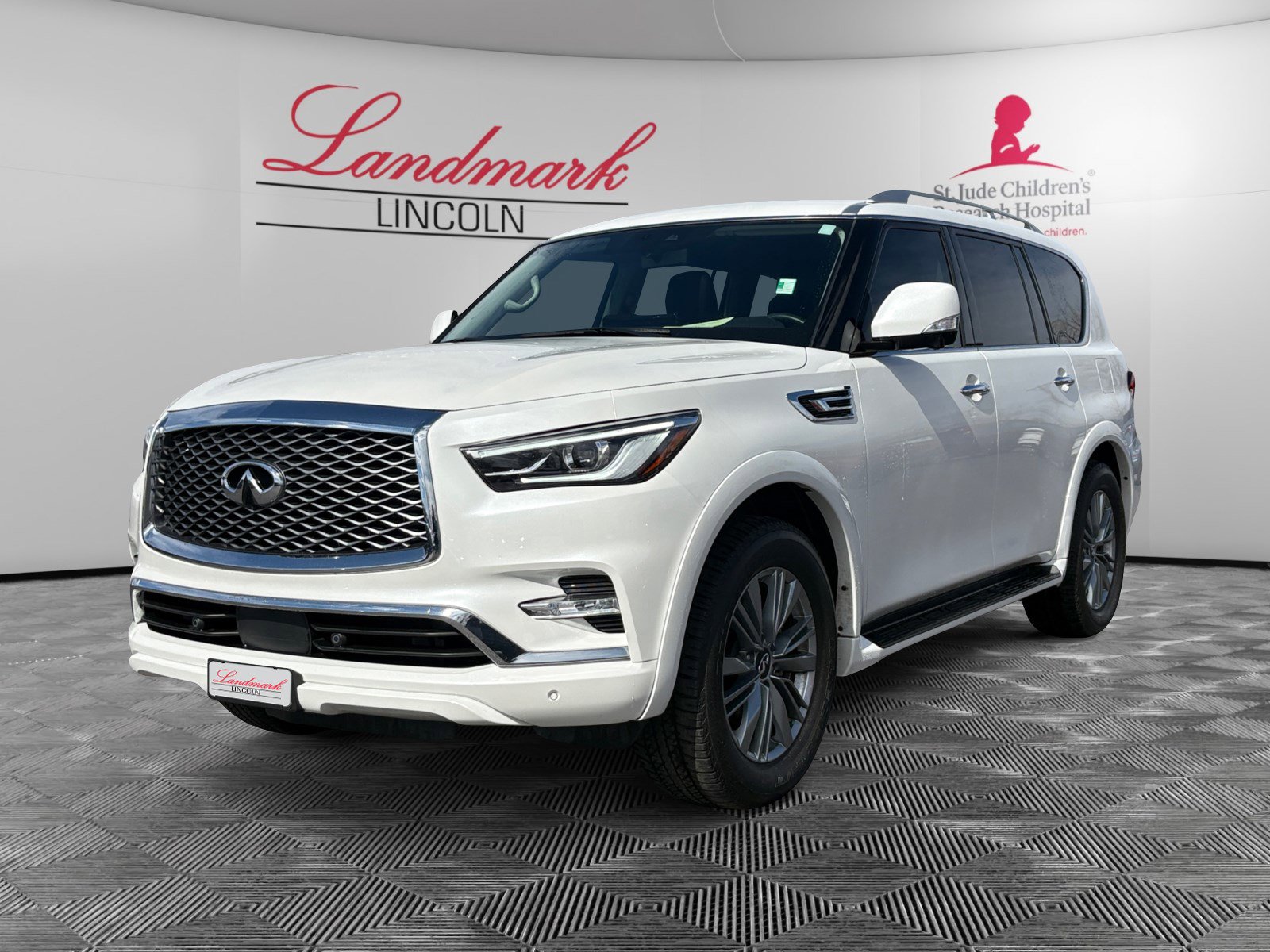 2023 INFINITI QX80