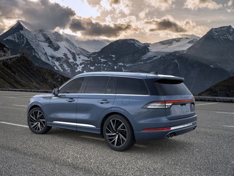 2025 Lincoln Aviator Black Label photo 4