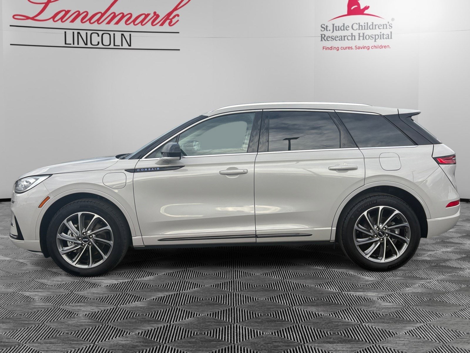 Certified 2024 Lincoln Corsair Grand Touring with VIN 5LMTJ5DZ5RUL12362 for sale in Englewood, CO