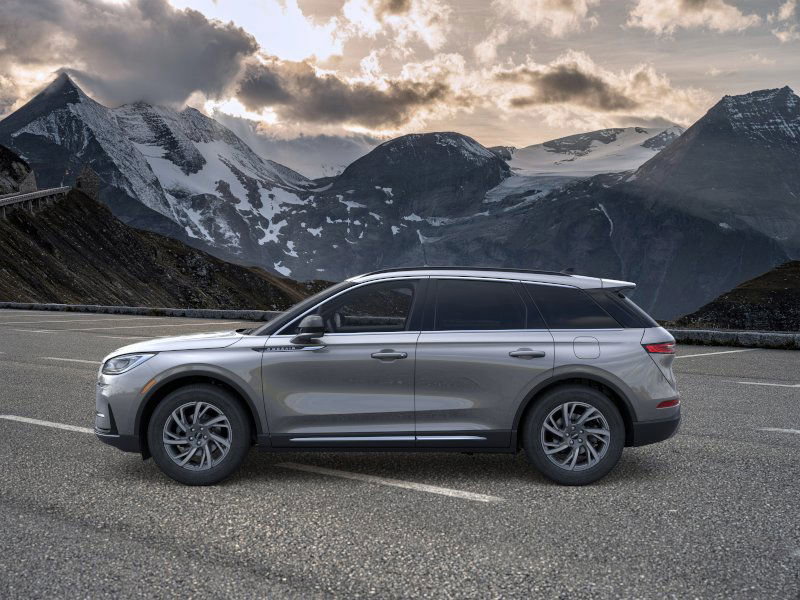 2026 Lincoln Corsair Premiere photo 2