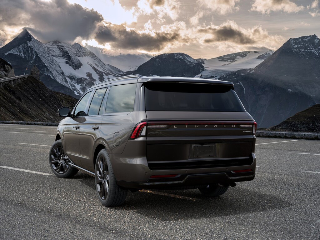 New 2027 Lincoln Navigator Black Label SUV
