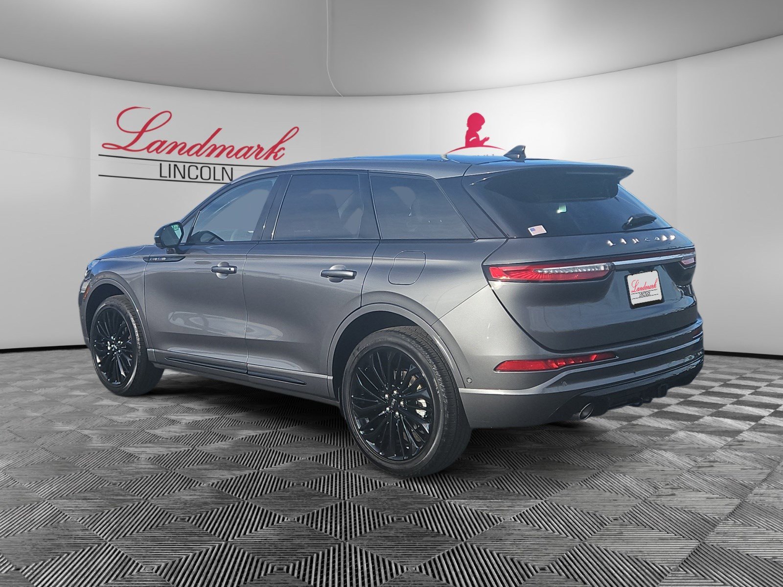 2024 Lincoln Corsair Premiere photo 3