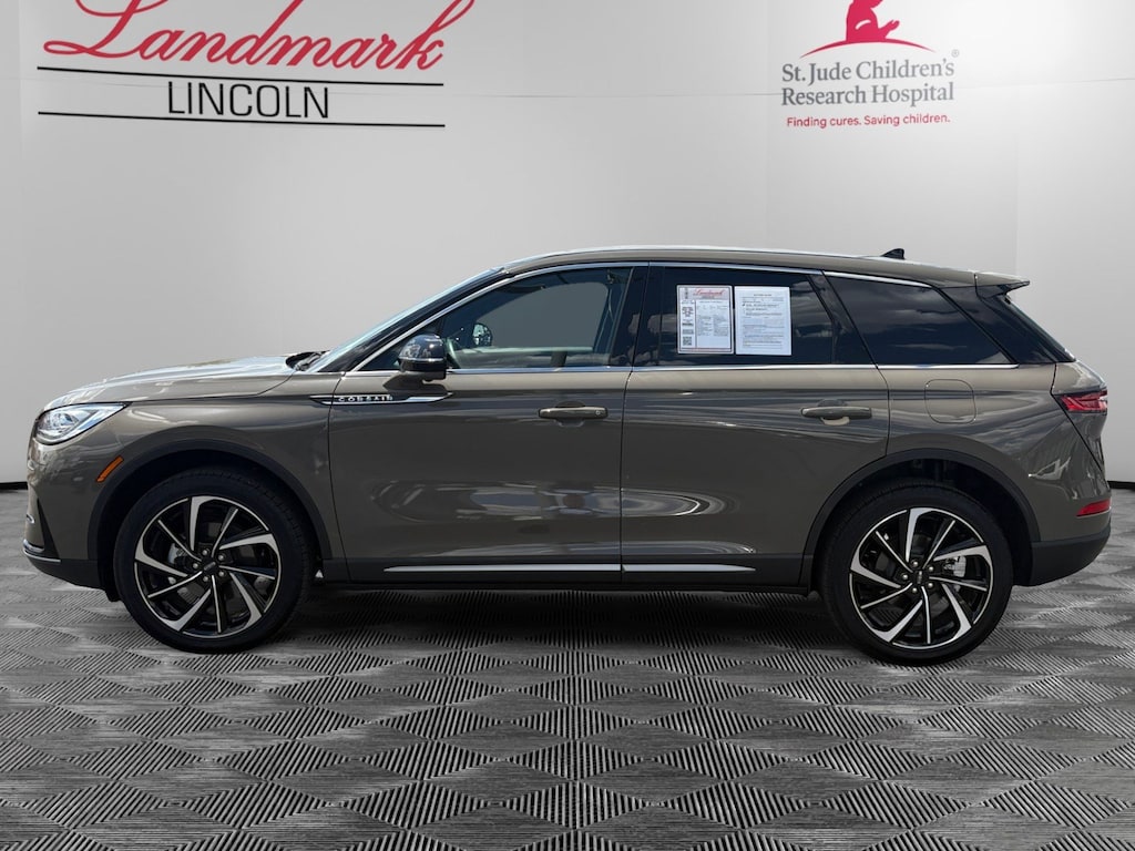 Certified 2025 Lincoln Corsair Reserve Reserve AWD