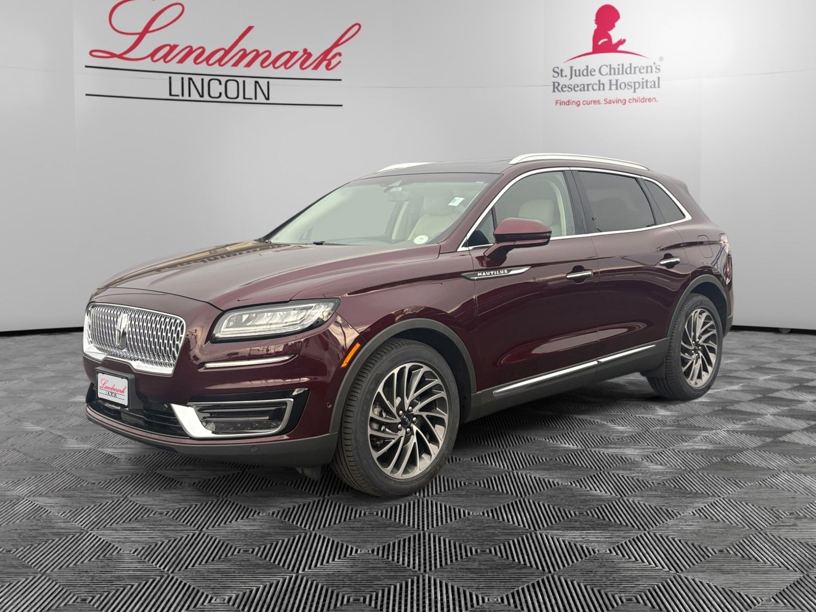 2020 Lincoln Nautilus Reserve AWD's photo