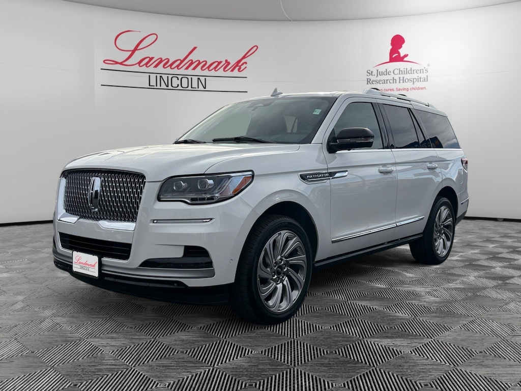 Certified 2024 Lincoln Navigator Premiere Premiere 4x4