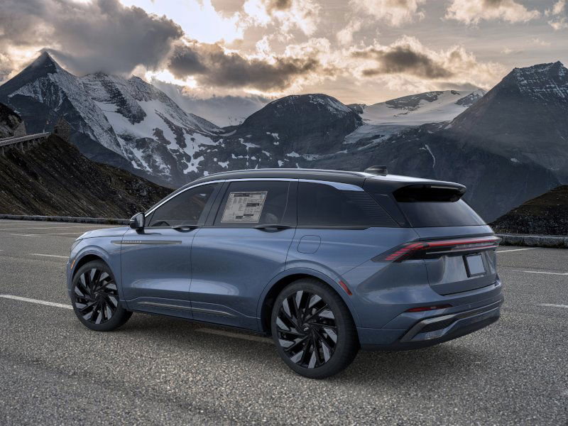 2025 Lincoln Nautilus Black Label photo 4