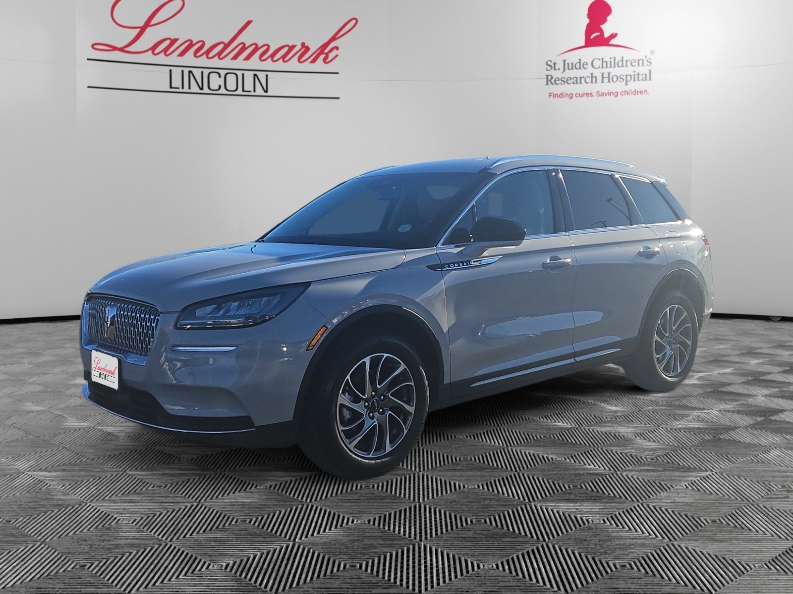 2022 Lincoln Corsair Base