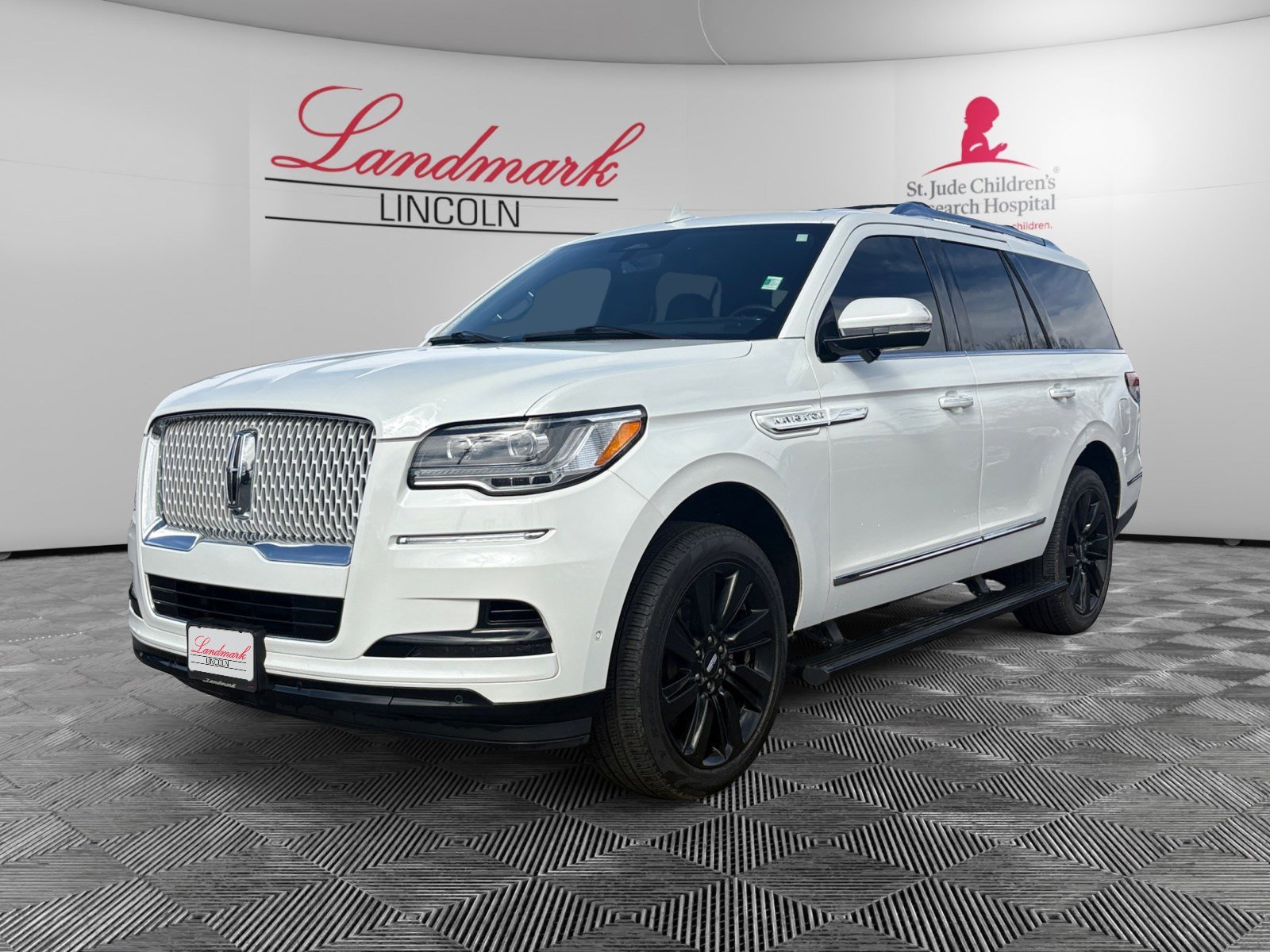 2023 Lincoln Navigator