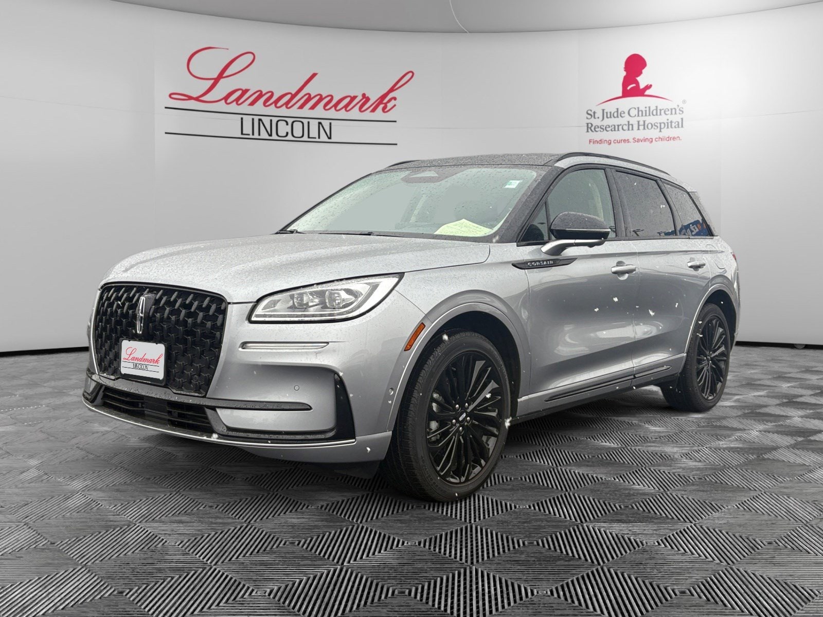 2024 Lincoln Corsair Reserve's photo