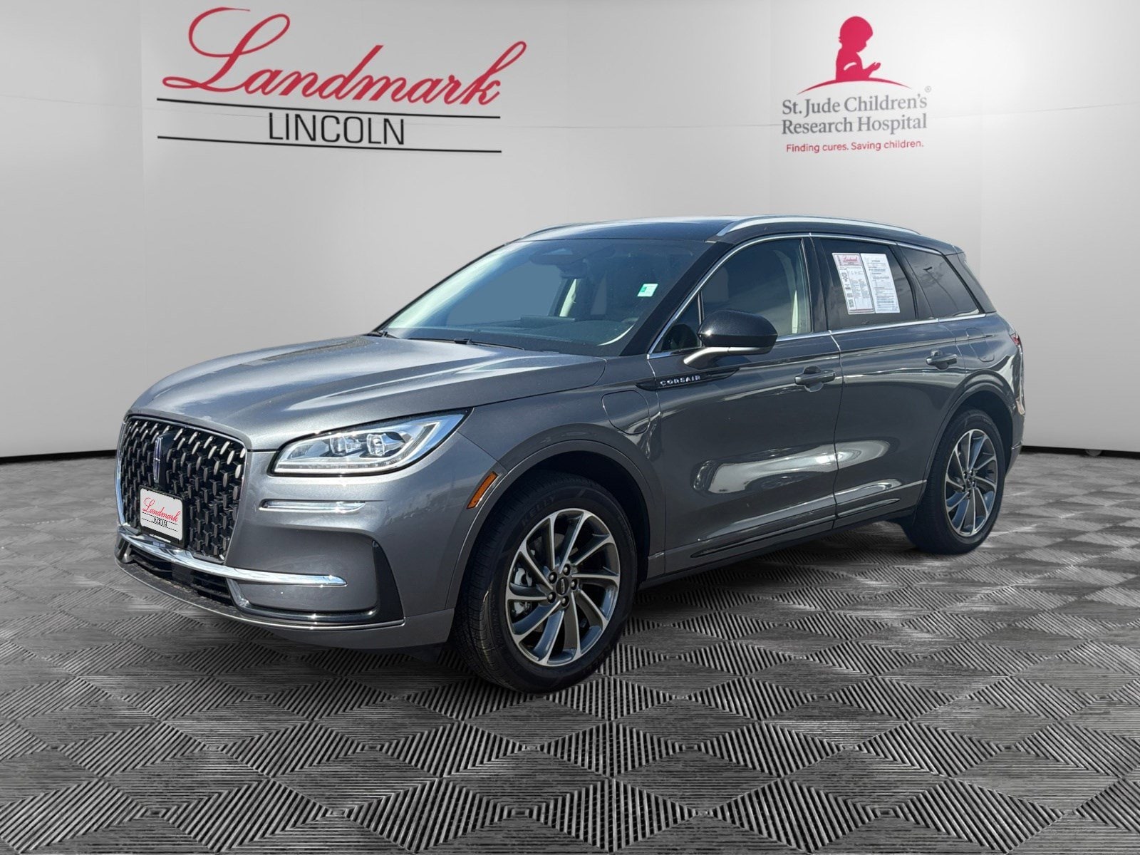 2024 Lincoln Corsair Grand Touring AWD's photo