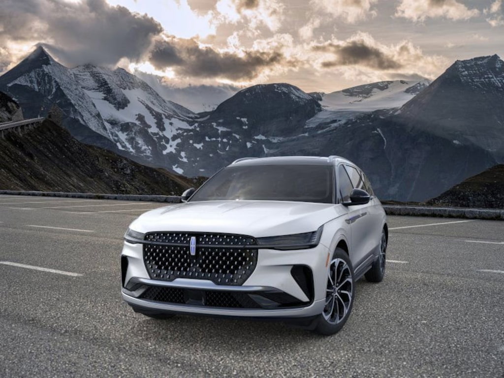 New 2025 Lincoln Nautilus Reserve SUV