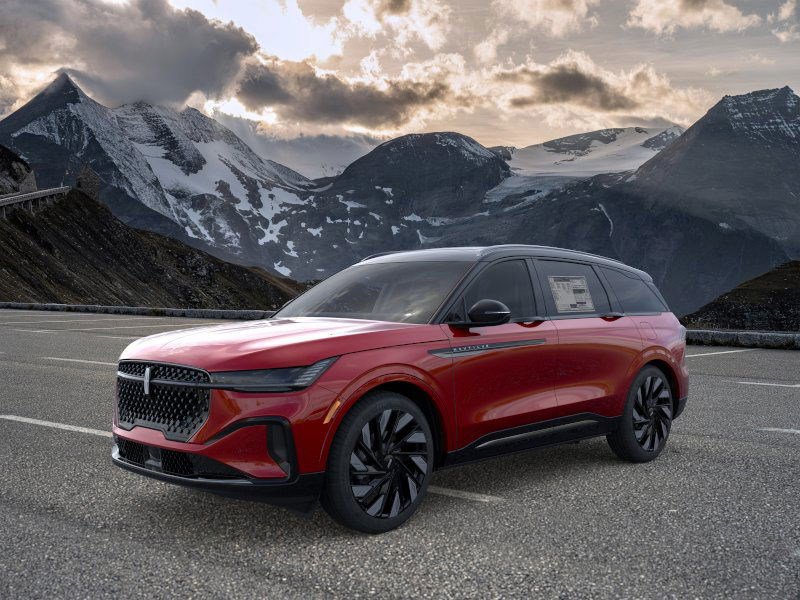 2025 Lincoln Nautilus Reserve's photo