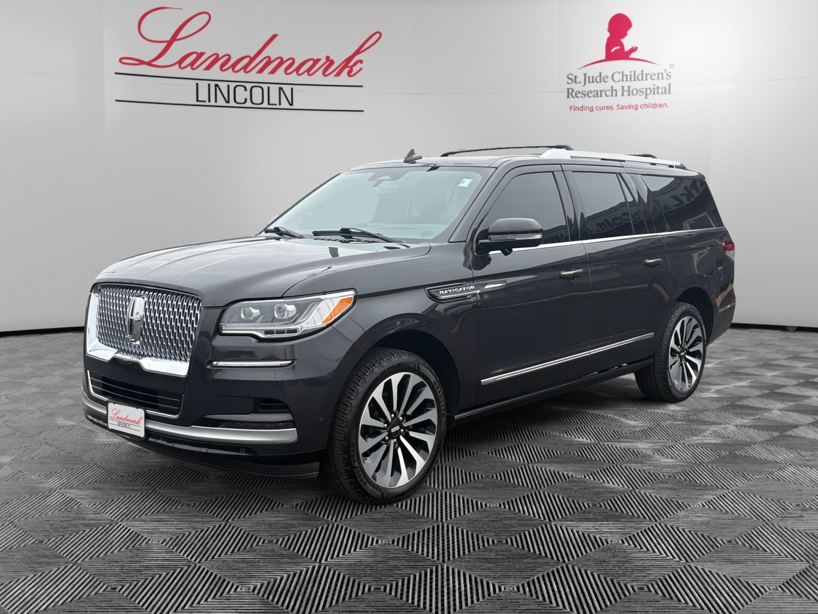 2023 Lincoln Navigator