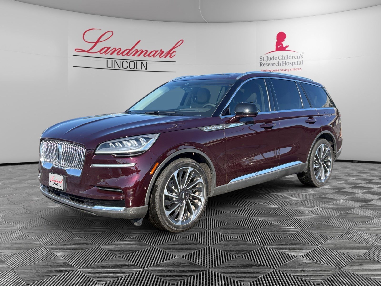 2023 Lincoln Aviator Reserve AWD's photo