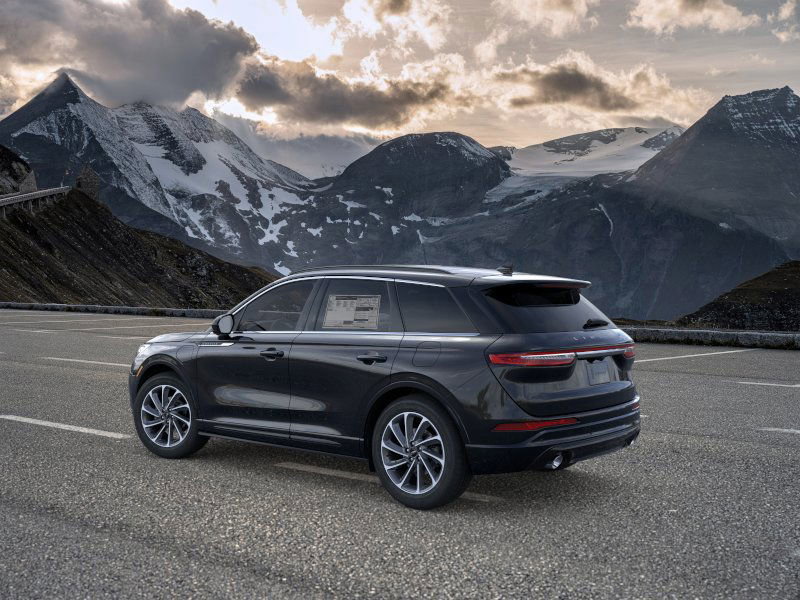 2025 Lincoln Corsair Grand Touring photo 4
