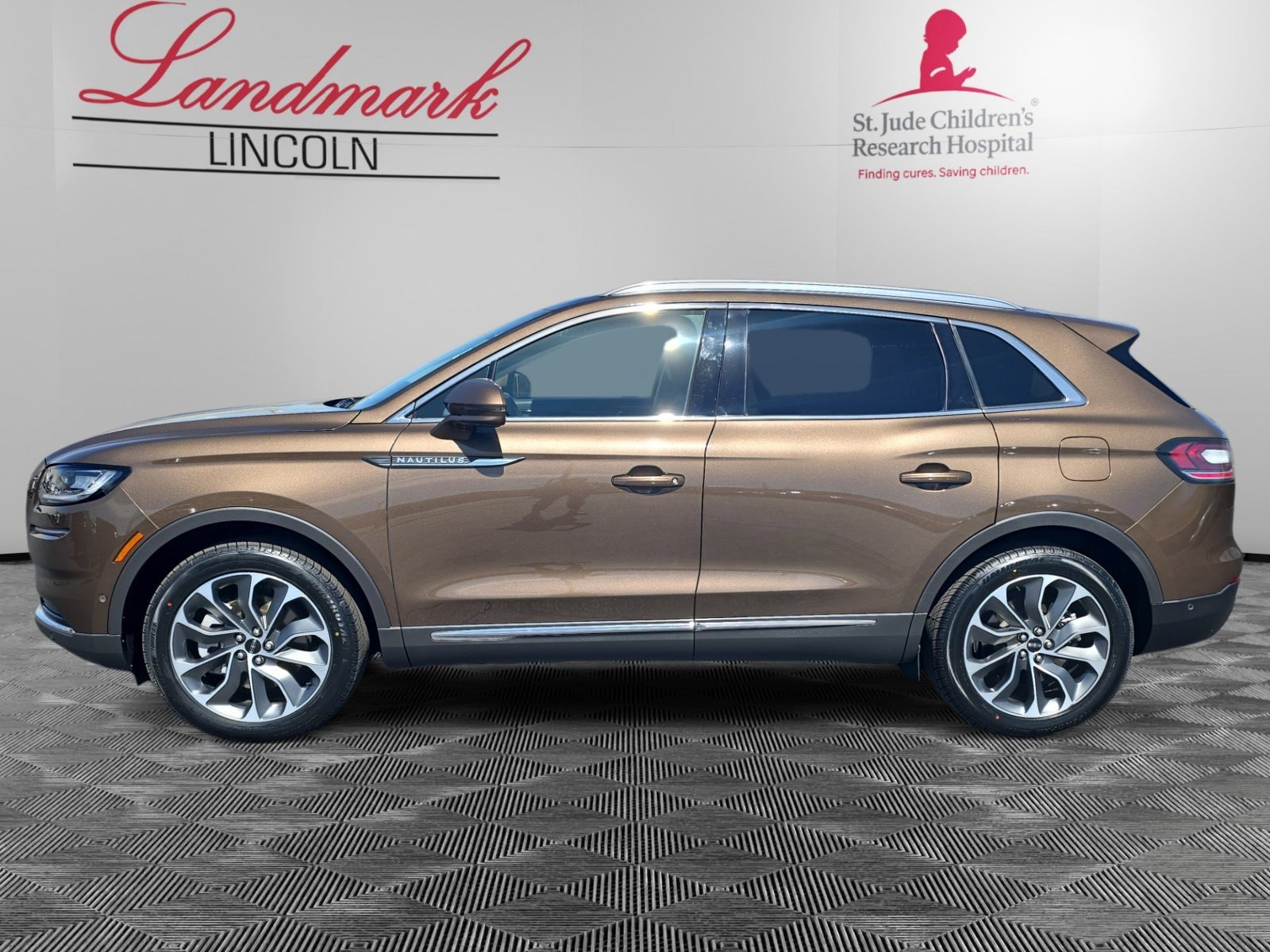 Certified 2022 Lincoln Nautilus Reserve with VIN 2LMPJ8KP9NBL00243 for sale in Englewood, CO