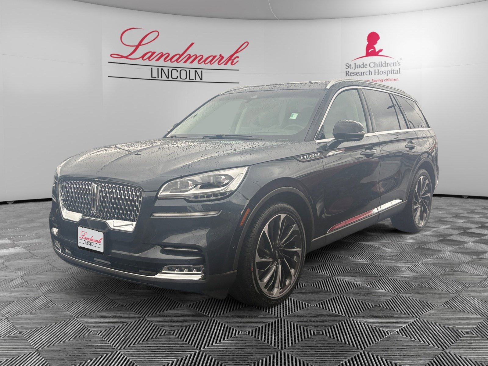2021 Lincoln Aviator Reserve's photo