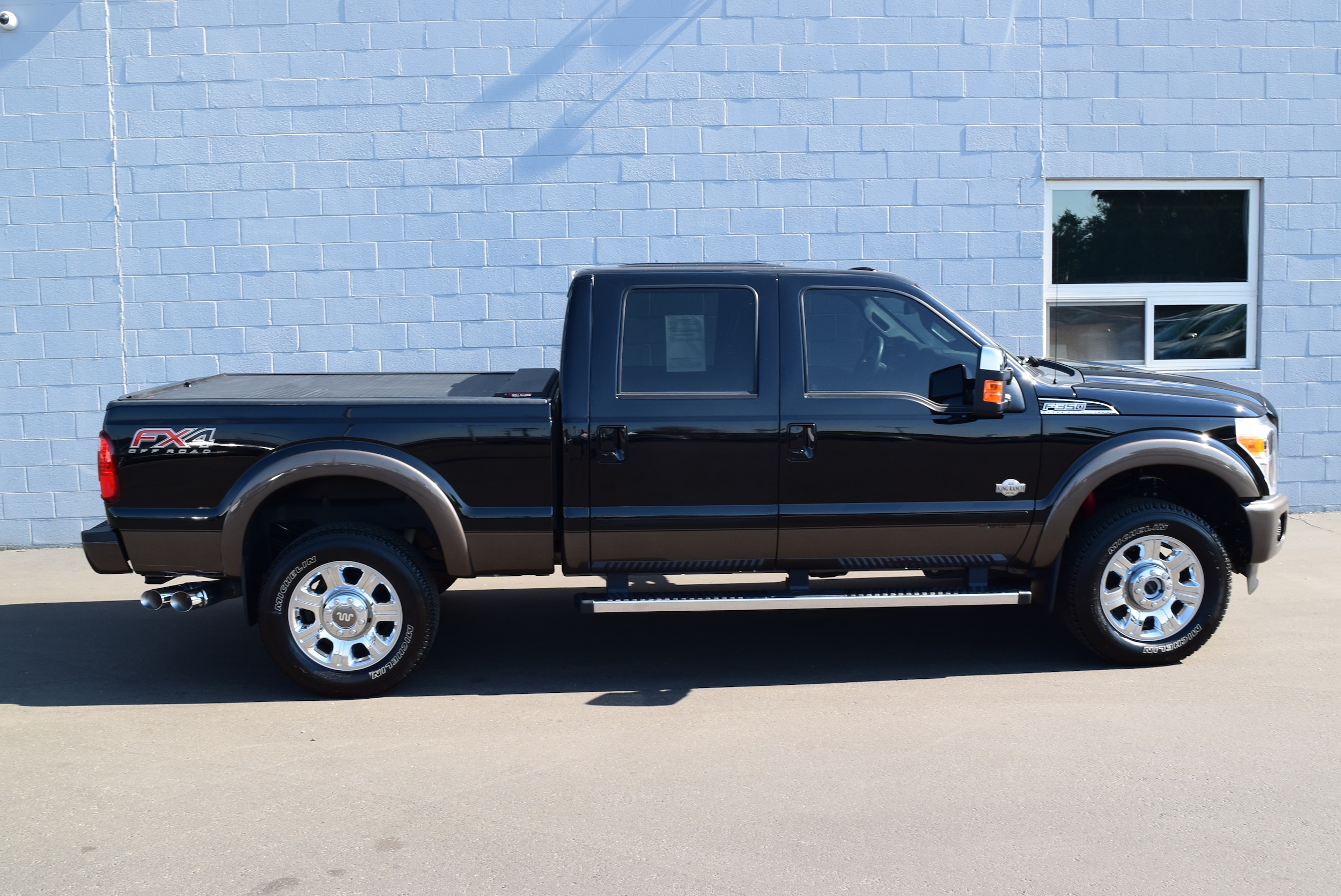 Fresh Trade in!! A beautiful Loaded Truck. Beautiful Condition and lots of  upgrades! 888-368-1217