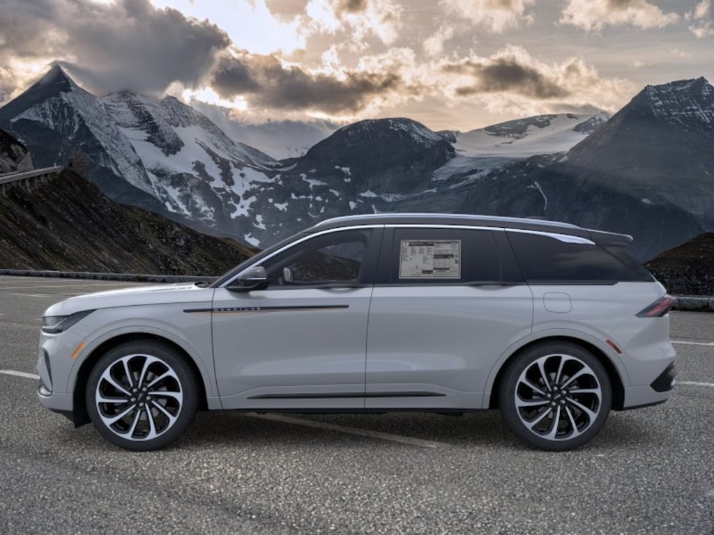 New 2026 Lincoln Nautilus Black Label SUV