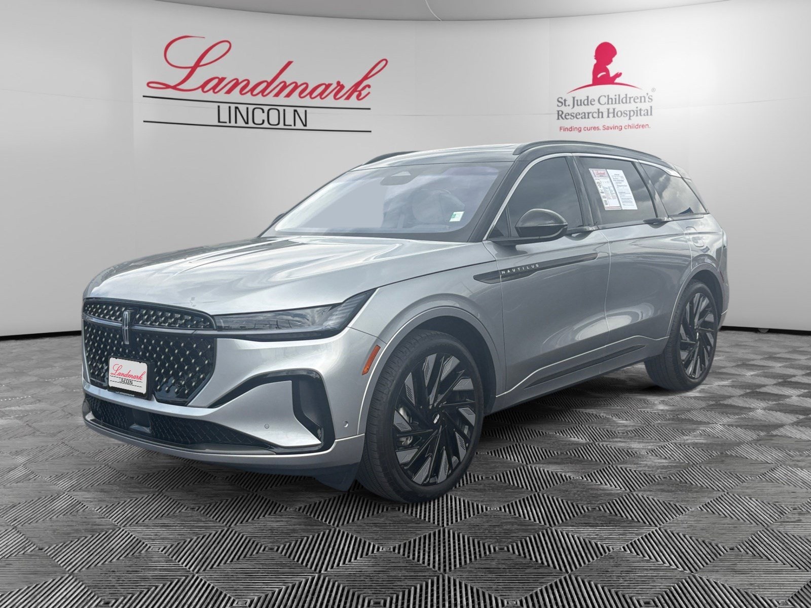 2024 Lincoln Nautilus Black Label AWD's photo