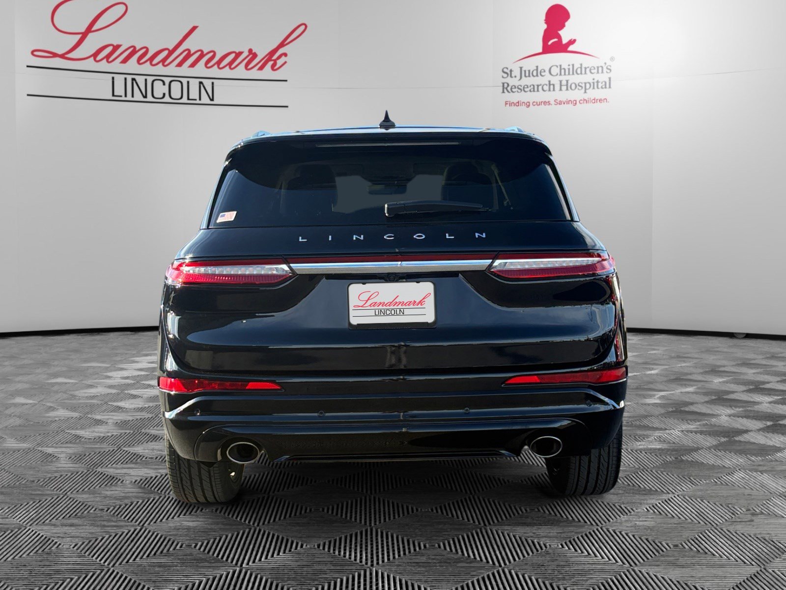 2022 Lincoln Corsair Reserve photo 4