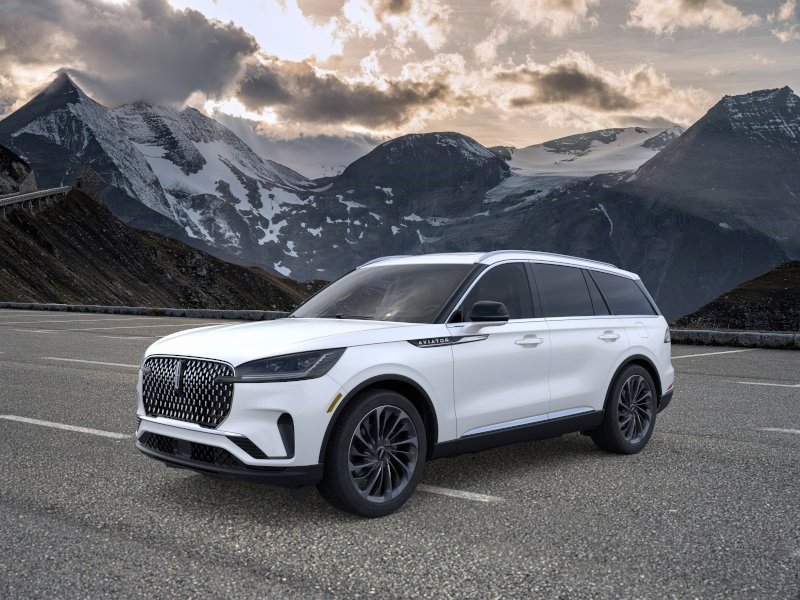 2026 Lincoln Aviator Reserve AWD's photo