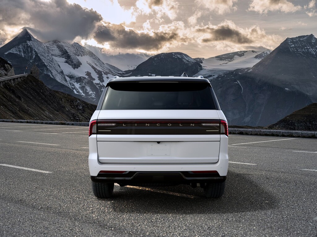 New 2027 Lincoln Navigator Black Label SUV