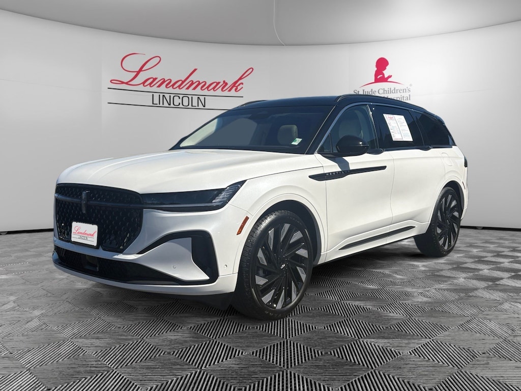 Certified 2024 Lincoln Nautilus Black Label Black Label AWD