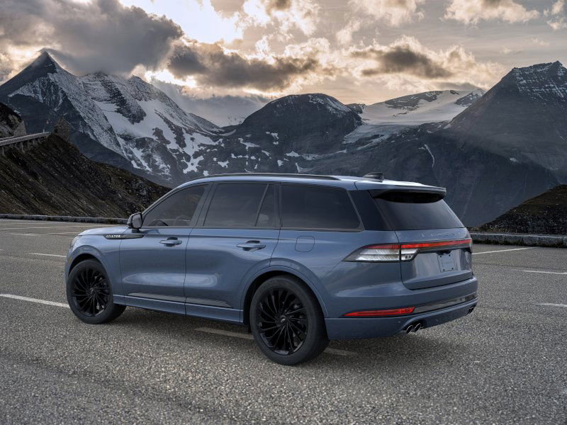 2025 Lincoln Aviator Reserve photo 4