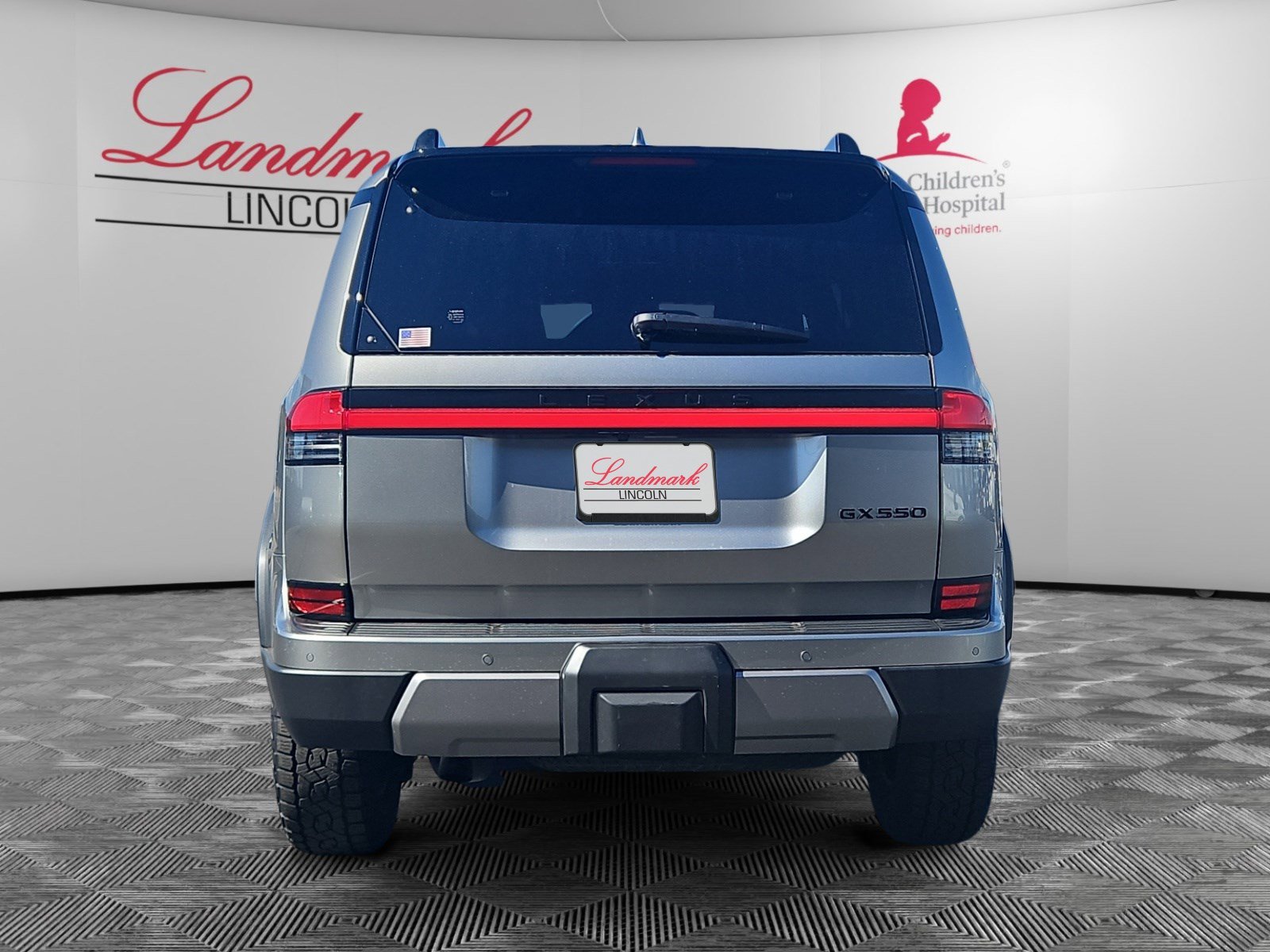 2024 Lexus GX 550 Overtrail photo 4