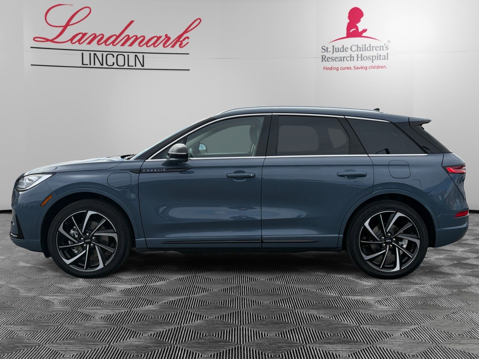 Certified 2024 Lincoln Corsair Grand Touring with VIN 5LMTJ5DZ5RUL14144 for sale in Englewood, CO