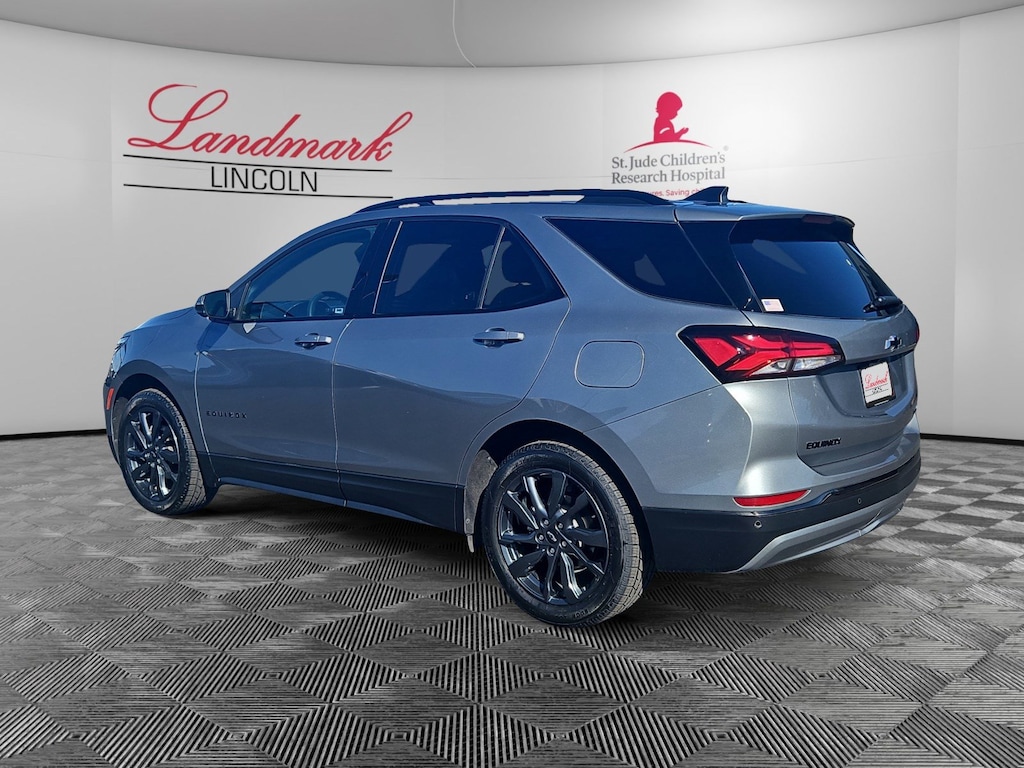 Used 2023 Chevrolet Equinox RS AWD  RS