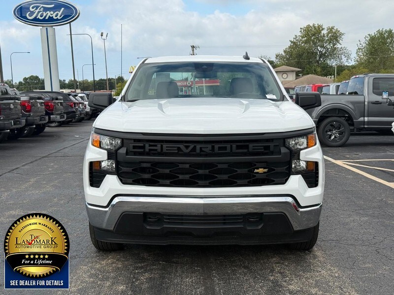 2024 Chevrolet Silverado 1500 Work Truck photo 3