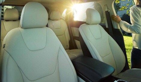 2018 Ford Edge Research In Springfield Il Landmark Ford