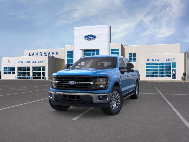 2025 Ford F-150 XLT photo 2