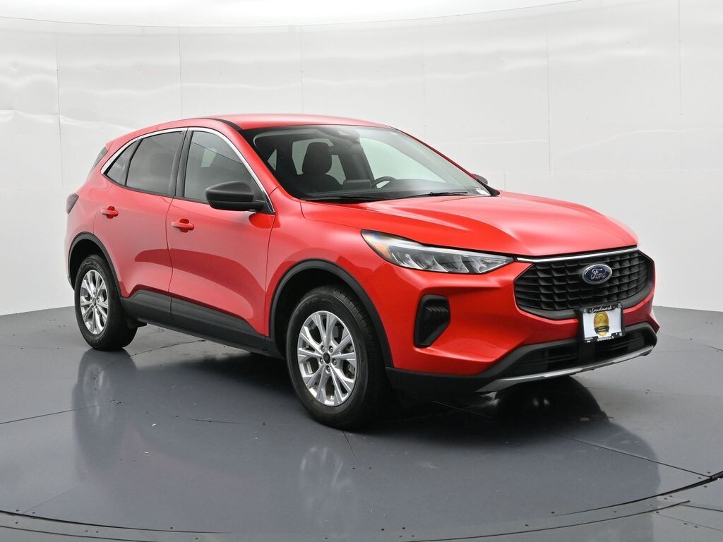 Used 2024 Ford Escape Active SUV