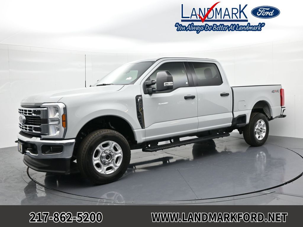 2025 Ford F-250 Crew Cab Truck 