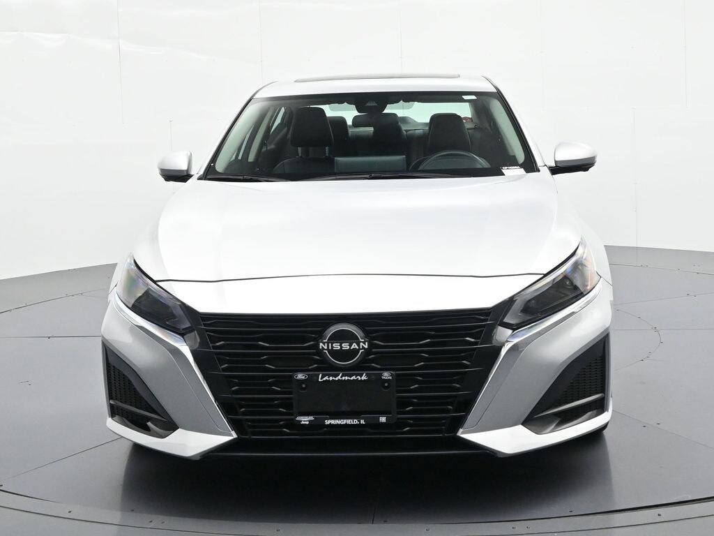Used 2023 Nissan Altima