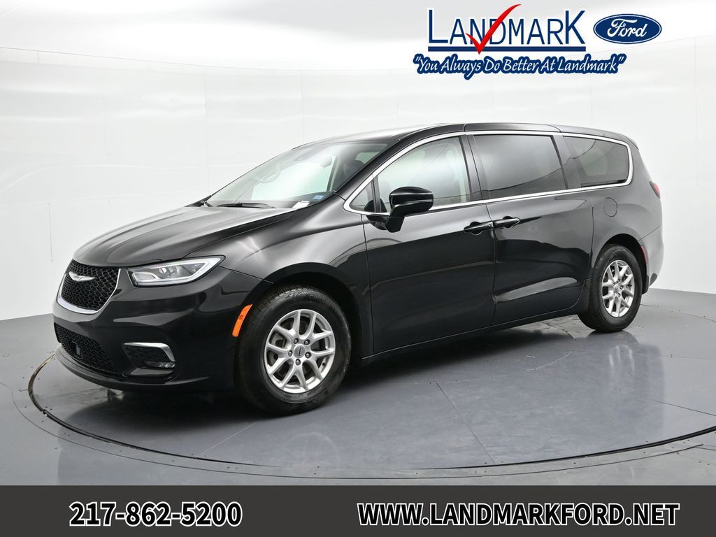  Chrysler Pacifica