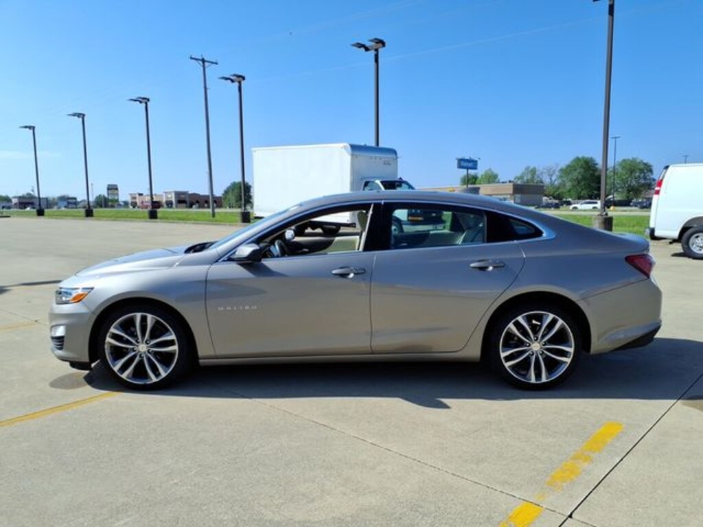 Used 2024 Chevrolet Malibu