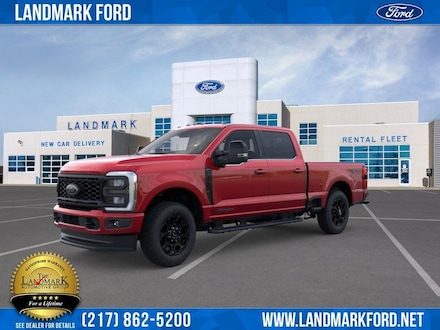 2025 Ford Super Duty F-350 Lariat Truck