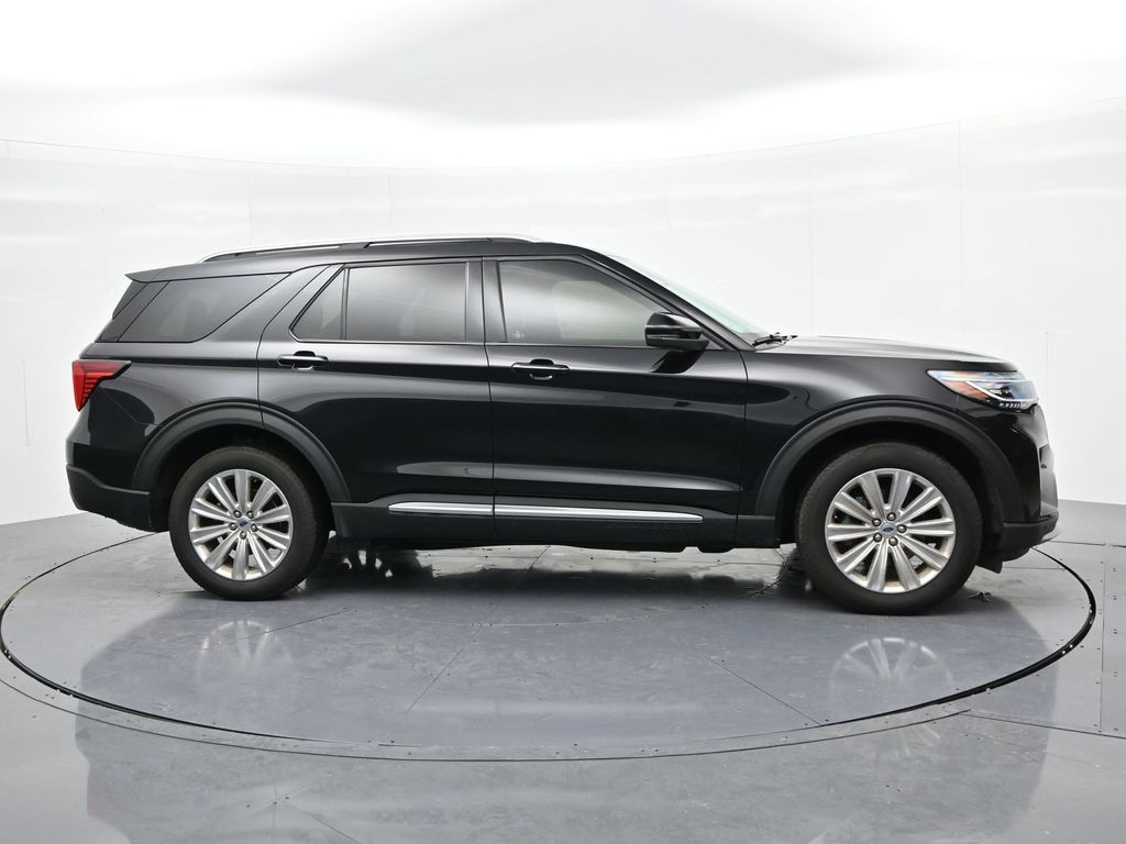 Used 2025 Ford Explorer Platinum SUV